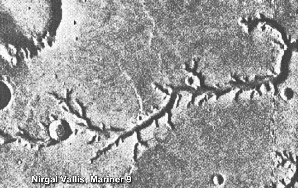 Mariner 9 Mars valley
