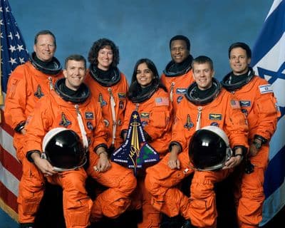 Sedmičlenná posádka raketoplánu Columbia mise STS-107.