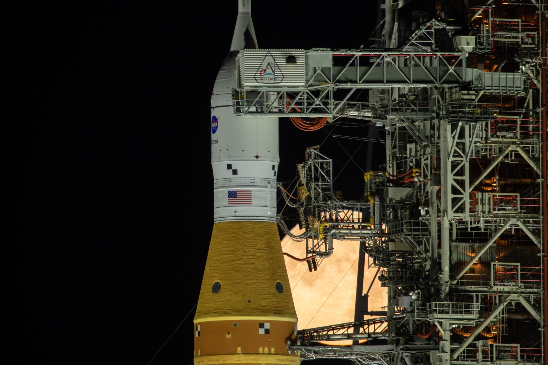 NASA: SLS and Orion for Artemis II at Launch Complex 39B, Feb. 1, 2026.